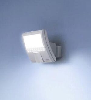 LED reflektor 9,3W 3000k 862lm IP44 STEINEL s senzorjem - slika 12
