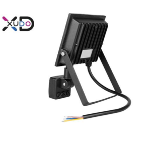 LED reflektor 30W 4500K 2700lm IP65 MOLA s PIR senzorjem - slika 3